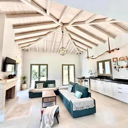 Seaforest Villa, Grand New! 2 Km From Agios Panteleimon (Corfu)