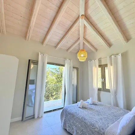 Villa Seaforest Villa, Grand New! 2 Km From *