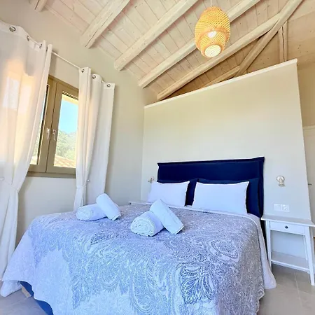 Seaforest Villa, Grand New! 2 Km From