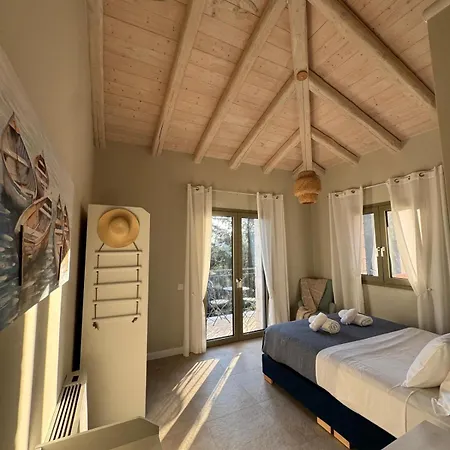 Seaforest Villa, Grand New! 2 Km From *