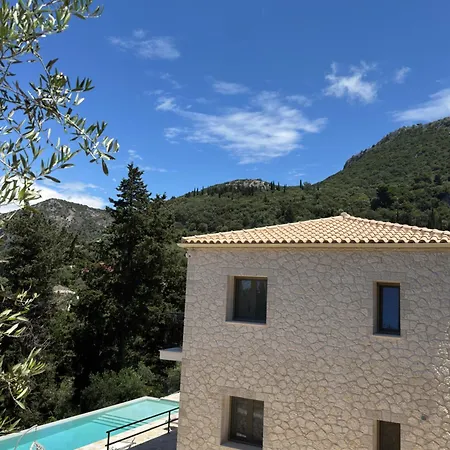 Seaforest Villa, Grand New! 2 Km From Villa