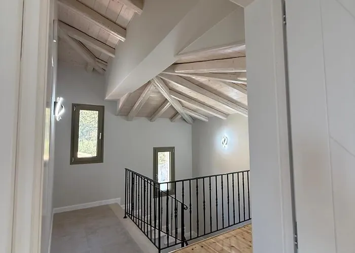Seaforest Villa, Grand New! 2 Km From Villa Corfu (city)